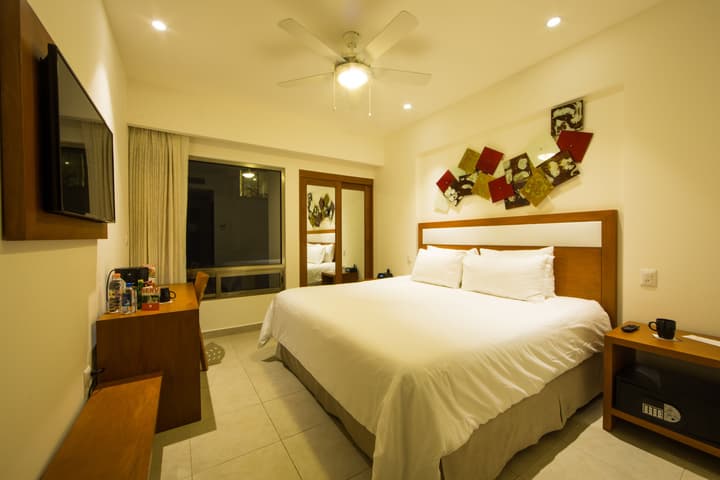 Ambiance Suites Cancun