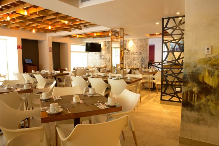 Ambiance Suites Cancun