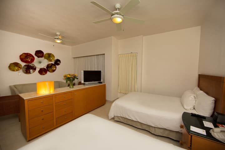 Ambiance Suites Cancun
