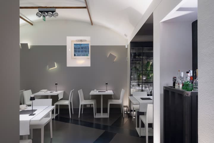 GombitHotel