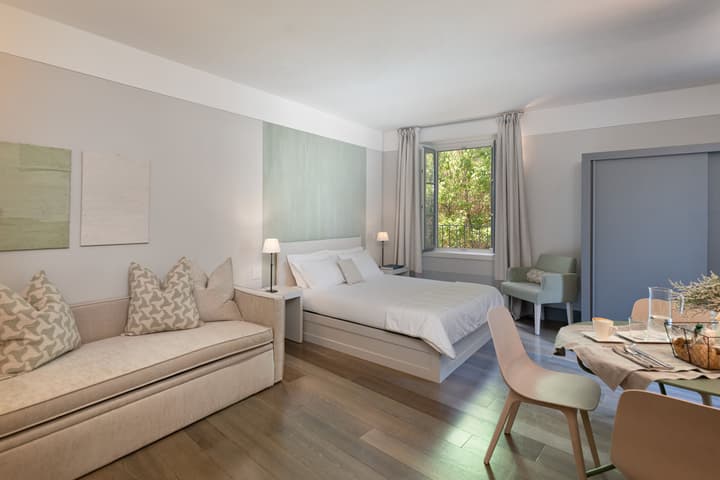 GombitHotel