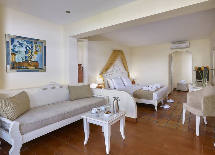 Alexander Beach Hotel & Village Resort