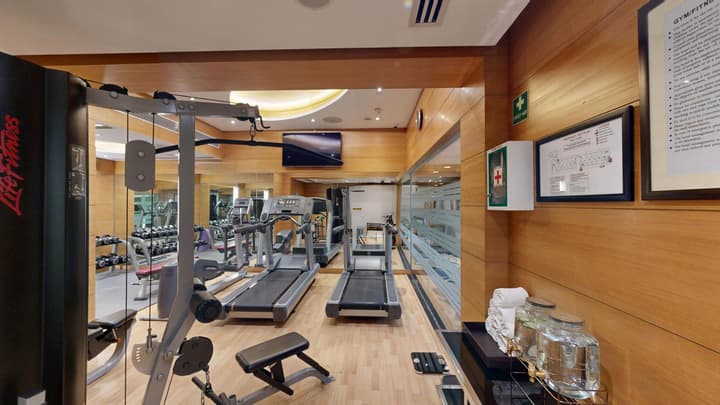 Radisson Blu Marina Hotel Connaught Place