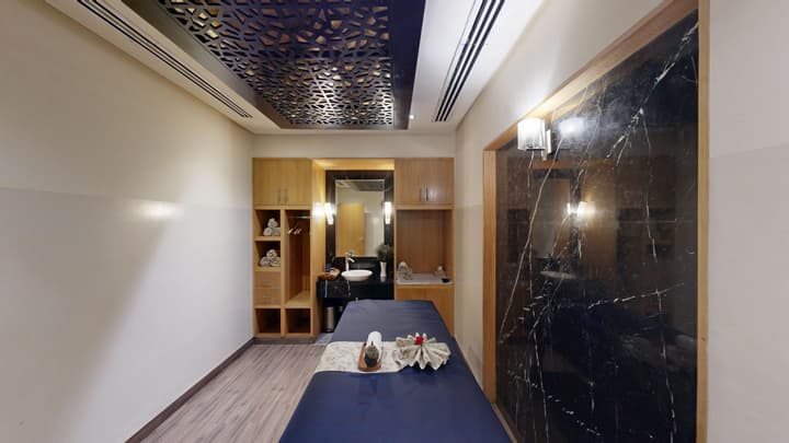 Radisson Blu Marina Hotel Connaught Place