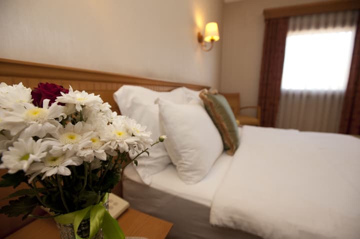 Usta Park Hotel