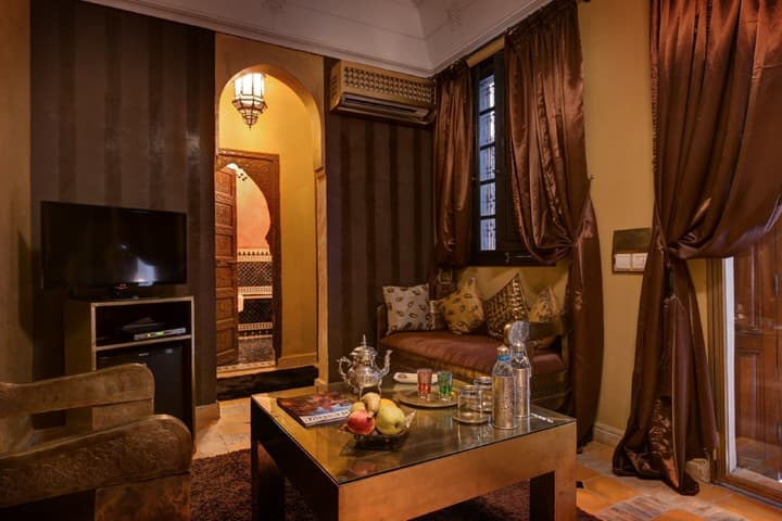 Riad Wow