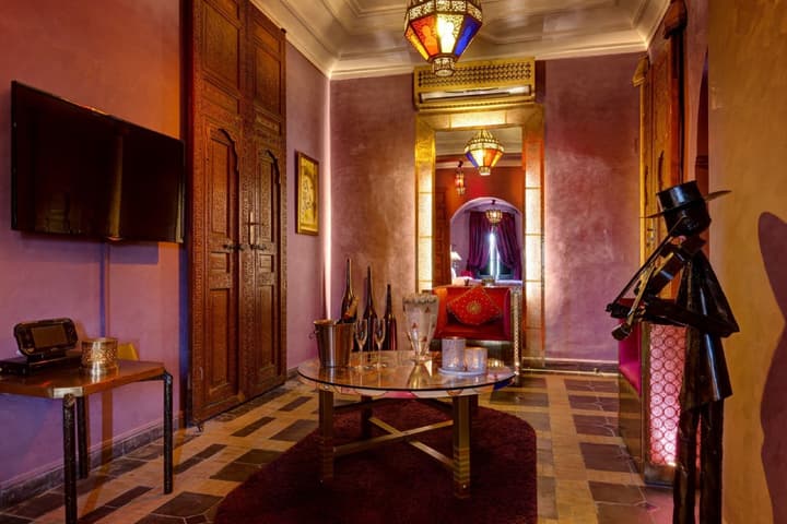 Riad Wow