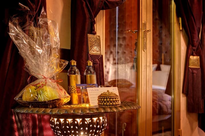 Riad Wow