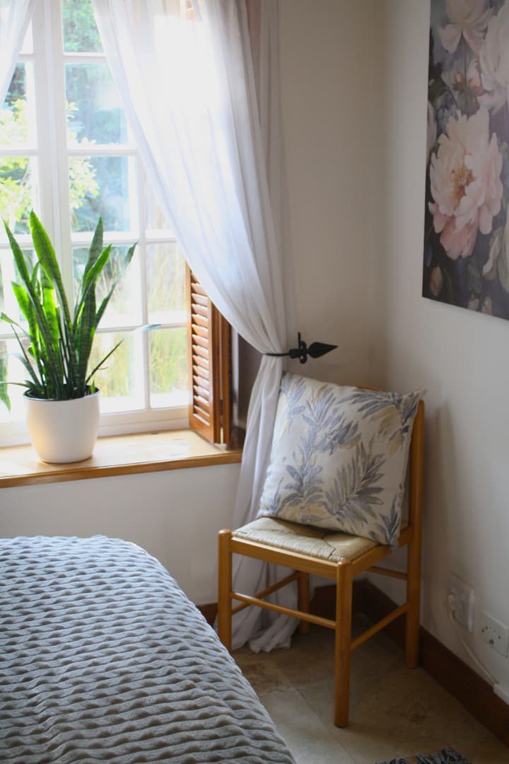 Rothman Manor Guest House