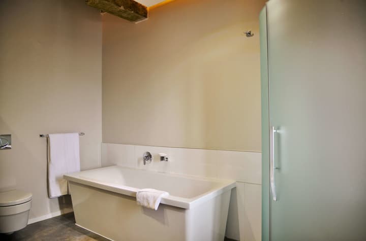Reef Hotel