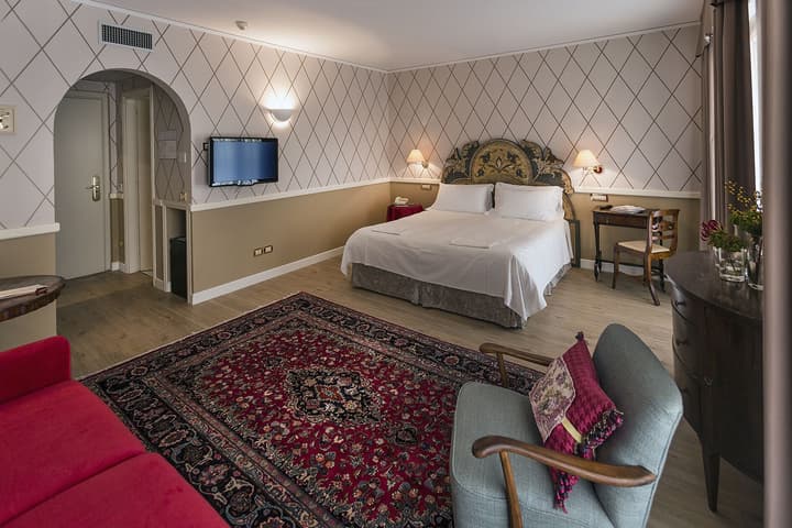 Hotel Regina Adelaide