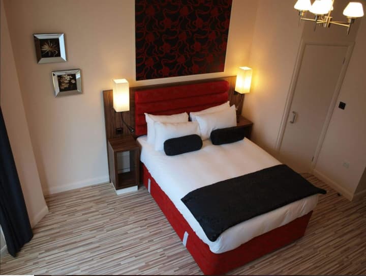 Simply Rooms & Suites