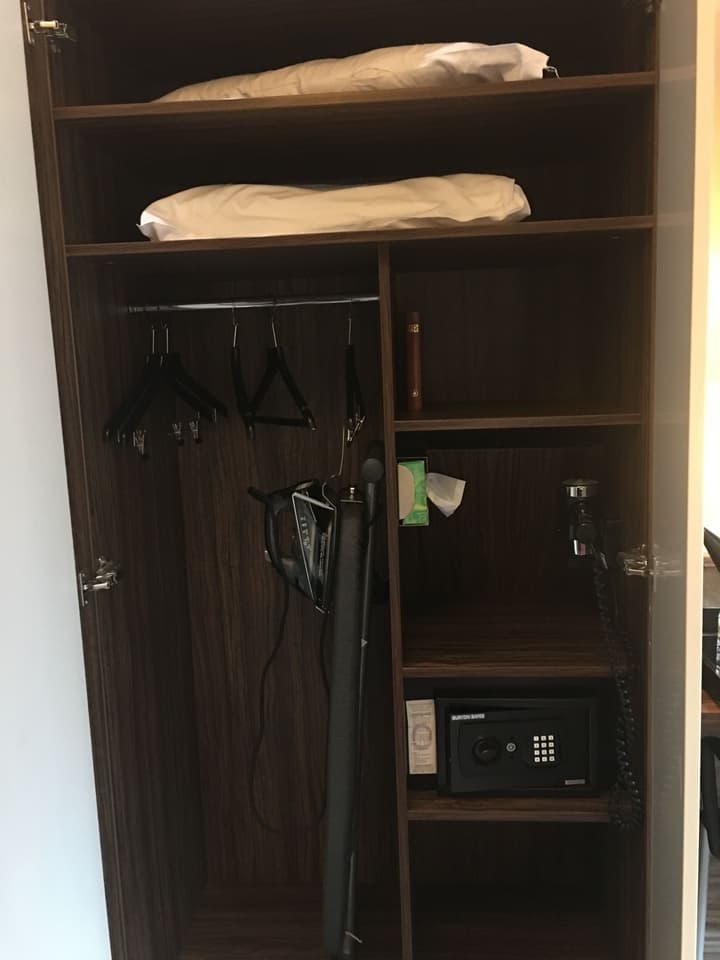 Simply Rooms & Suites