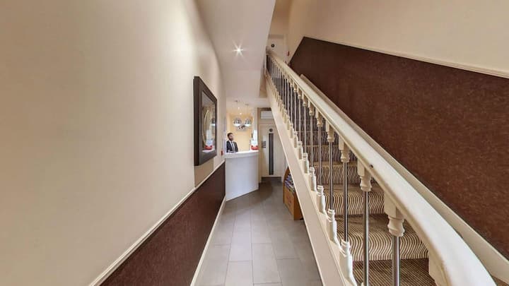 Simply Rooms & Suites
