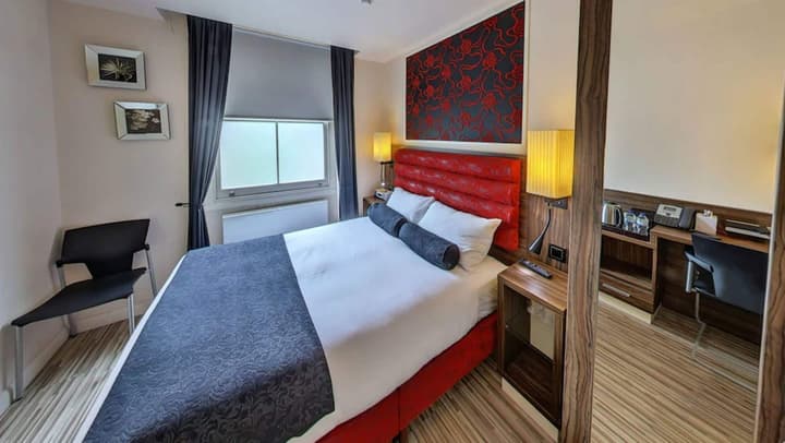 Simply Rooms & Suites