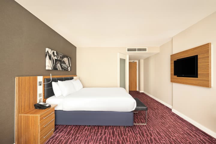Holiday Inn Manchester-Media City UK by IHG
