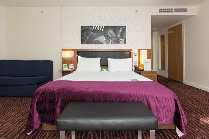 Holiday Inn Manchester-Media City UK by IHG