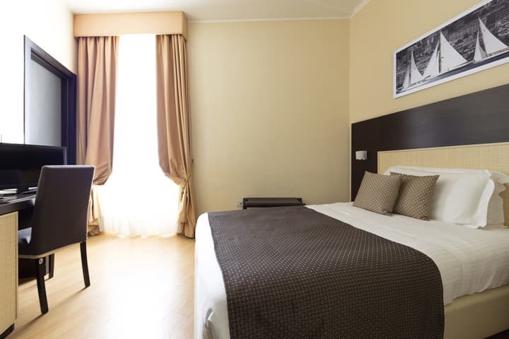 Hotel Naples