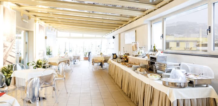 Hotel Naples