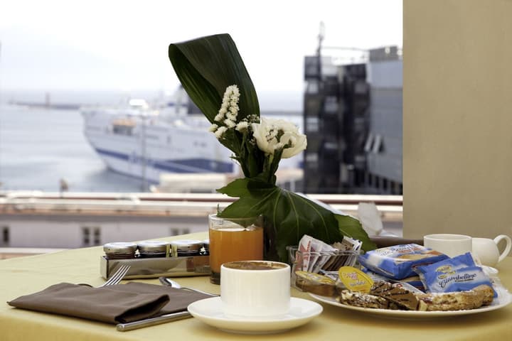 Hotel Naples