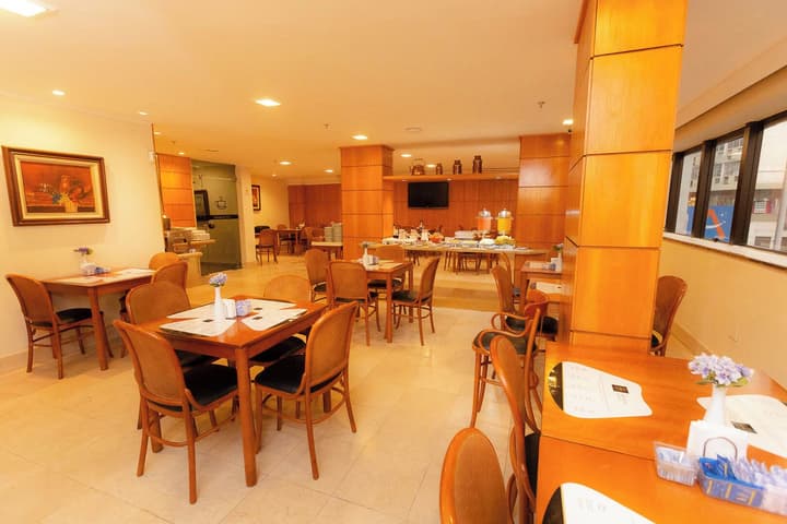 Rede Andrade Hotel Canadá