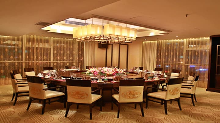 Holiday Inn Beijing Focus Square by IHG