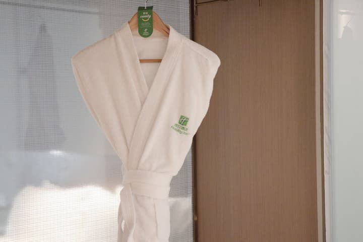 Holiday Inn Beijing Focus Square by IHG