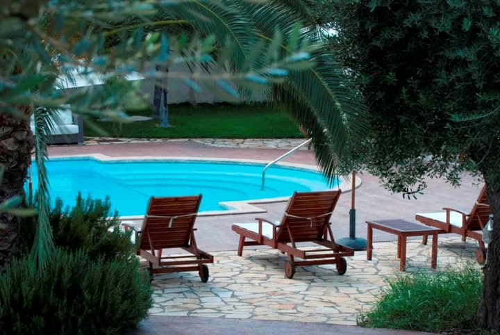 Villa Hermosa Resort