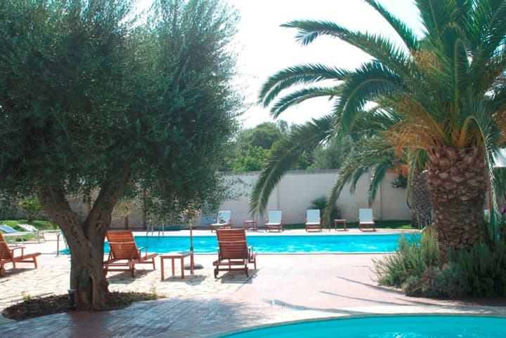 Villa Hermosa Resort