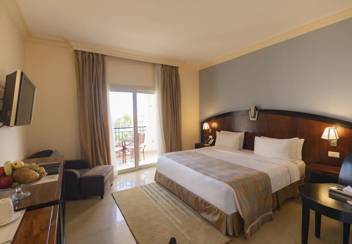 Stella Di Mare Beach Hotel & Spa