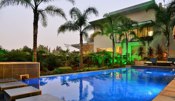 Premier Hotel OR Tambo