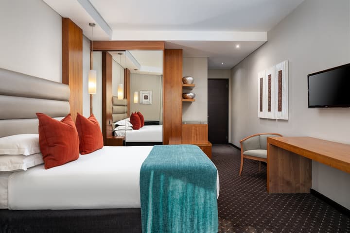 Premier Hotel OR Tambo