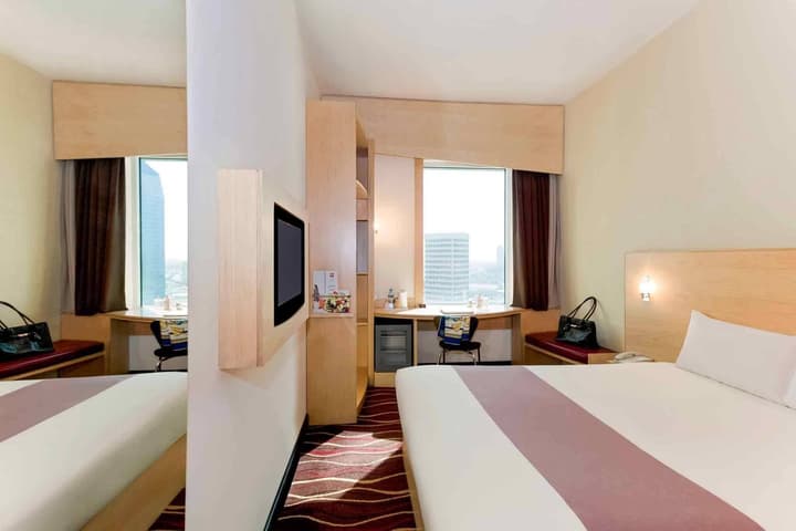 ibis Sharq Kuwait