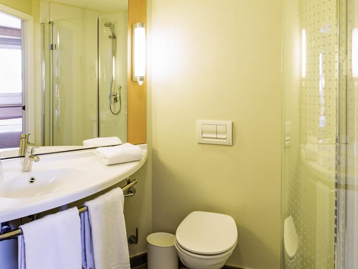 ibis Oviedo