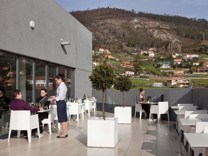 ibis Oviedo