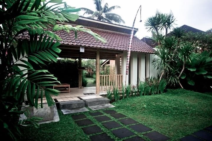 D Tunjung Resort & Spa