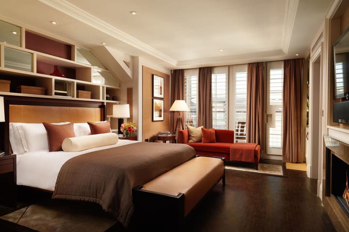 Corinthia London