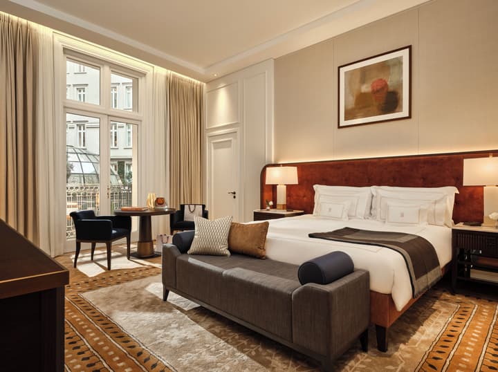 Corinthia London