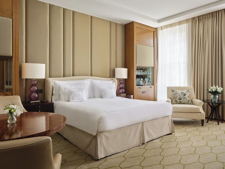 Corinthia London