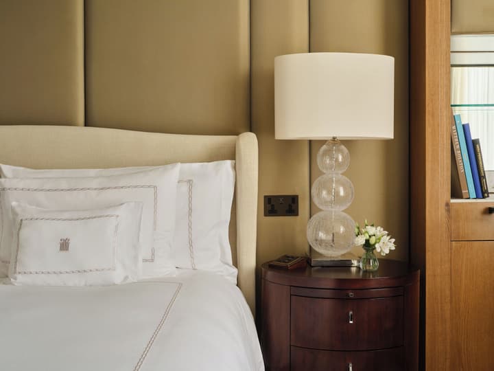 Corinthia London