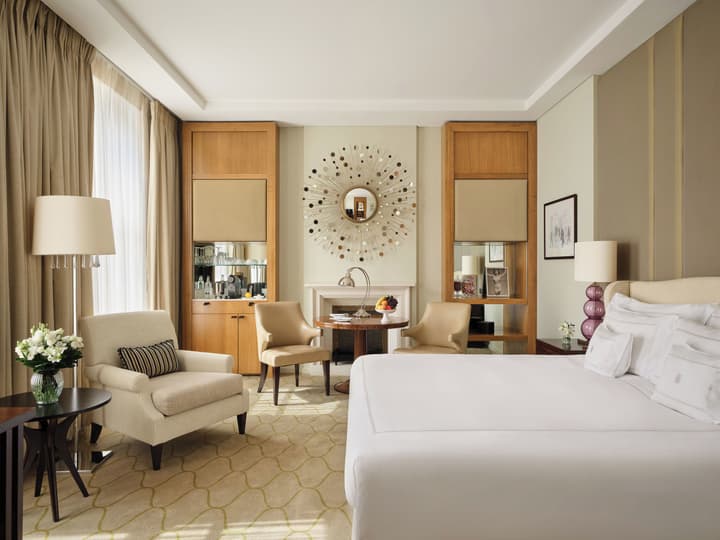 Corinthia London