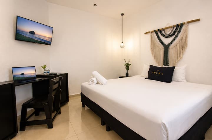 Aruma Suites