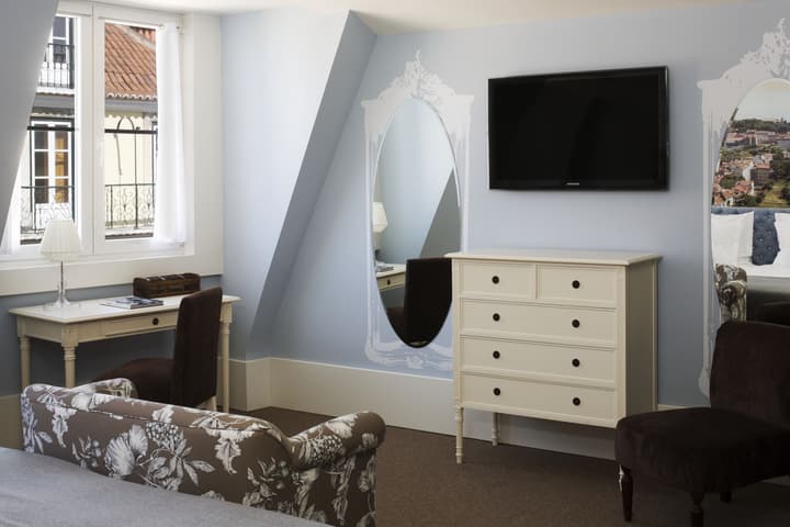 Lx Boutique Hotel