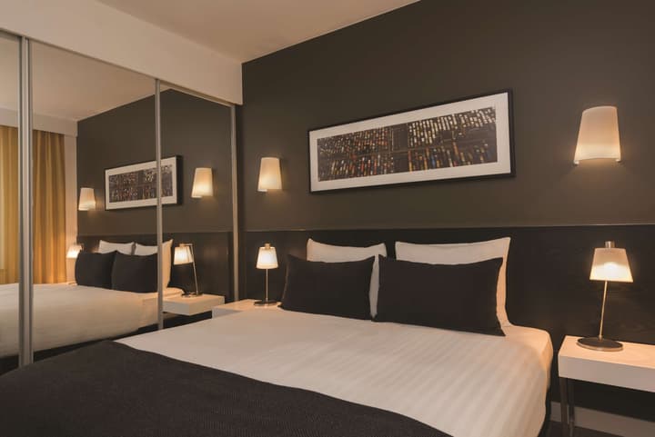 Adina Apartment Hotel Berlin Hackescher Markt