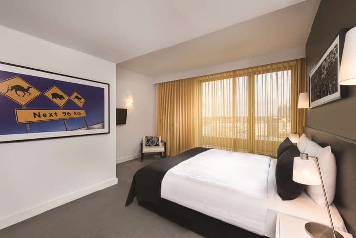 Adina Apartment Hotel Berlin Hackescher Markt