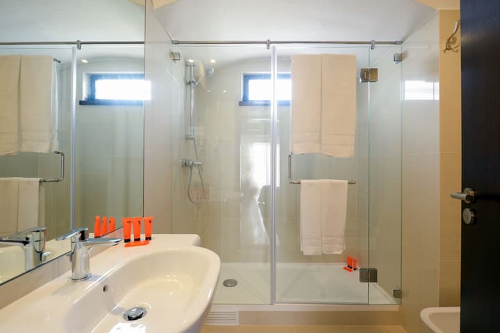 3HB Golden Beach