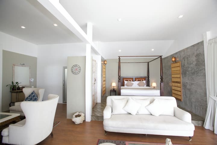 Milky Bay Resort