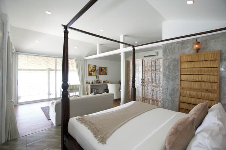 Milky Bay Resort