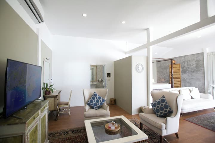 Milky Bay Resort