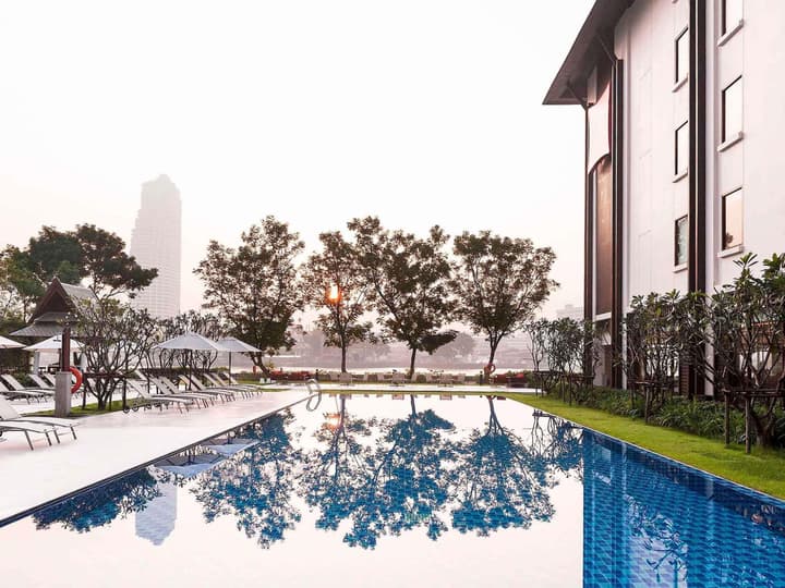 ibis Bangkok Riverside